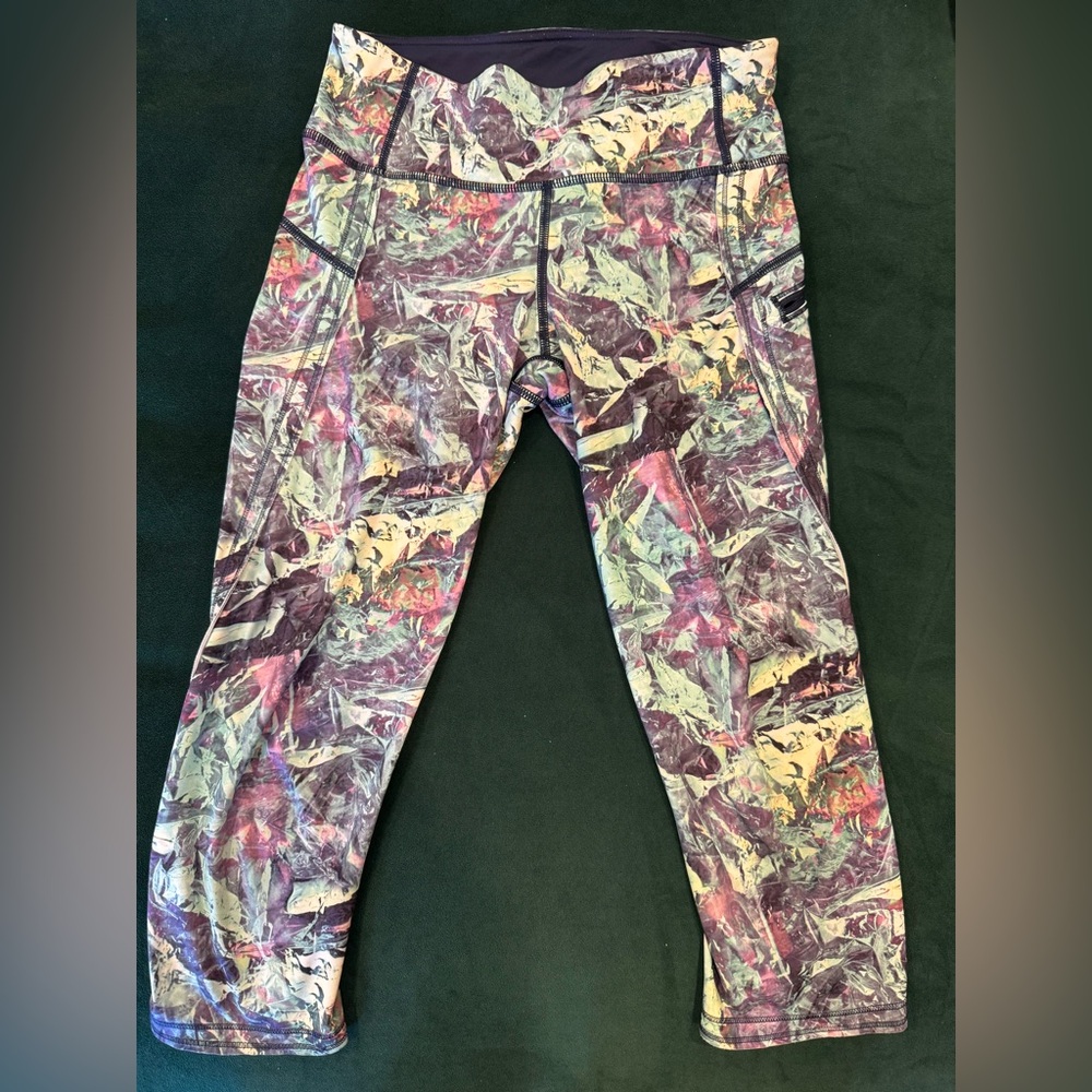 Lululemon Run top speed crop leggings sz 4